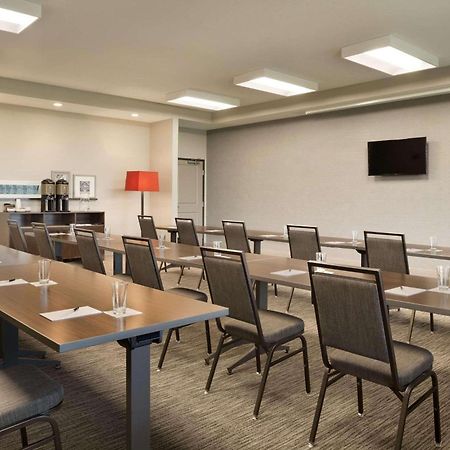 Country Inn & Suites By Radisson, Indianola, Ia Экстерьер фото