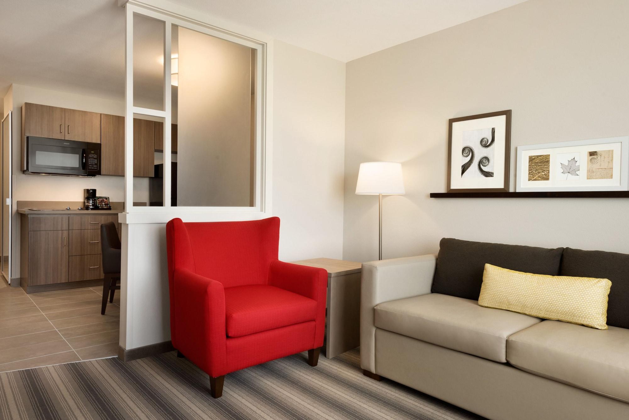 Country Inn & Suites By Radisson, Indianola, Ia Экстерьер фото