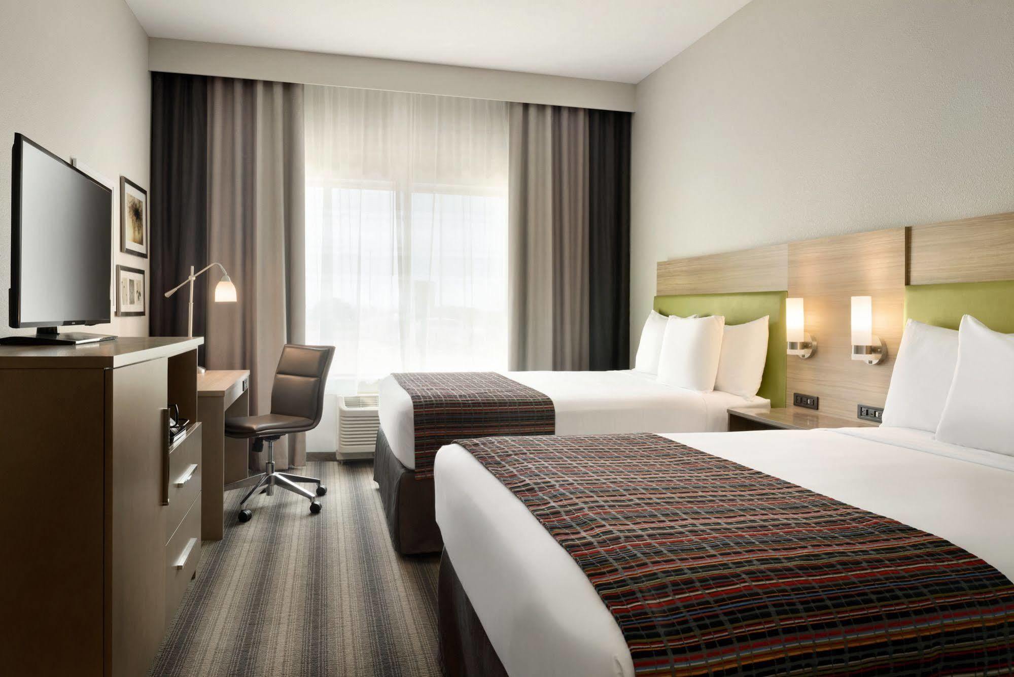 Country Inn & Suites By Radisson, Indianola, Ia Экстерьер фото