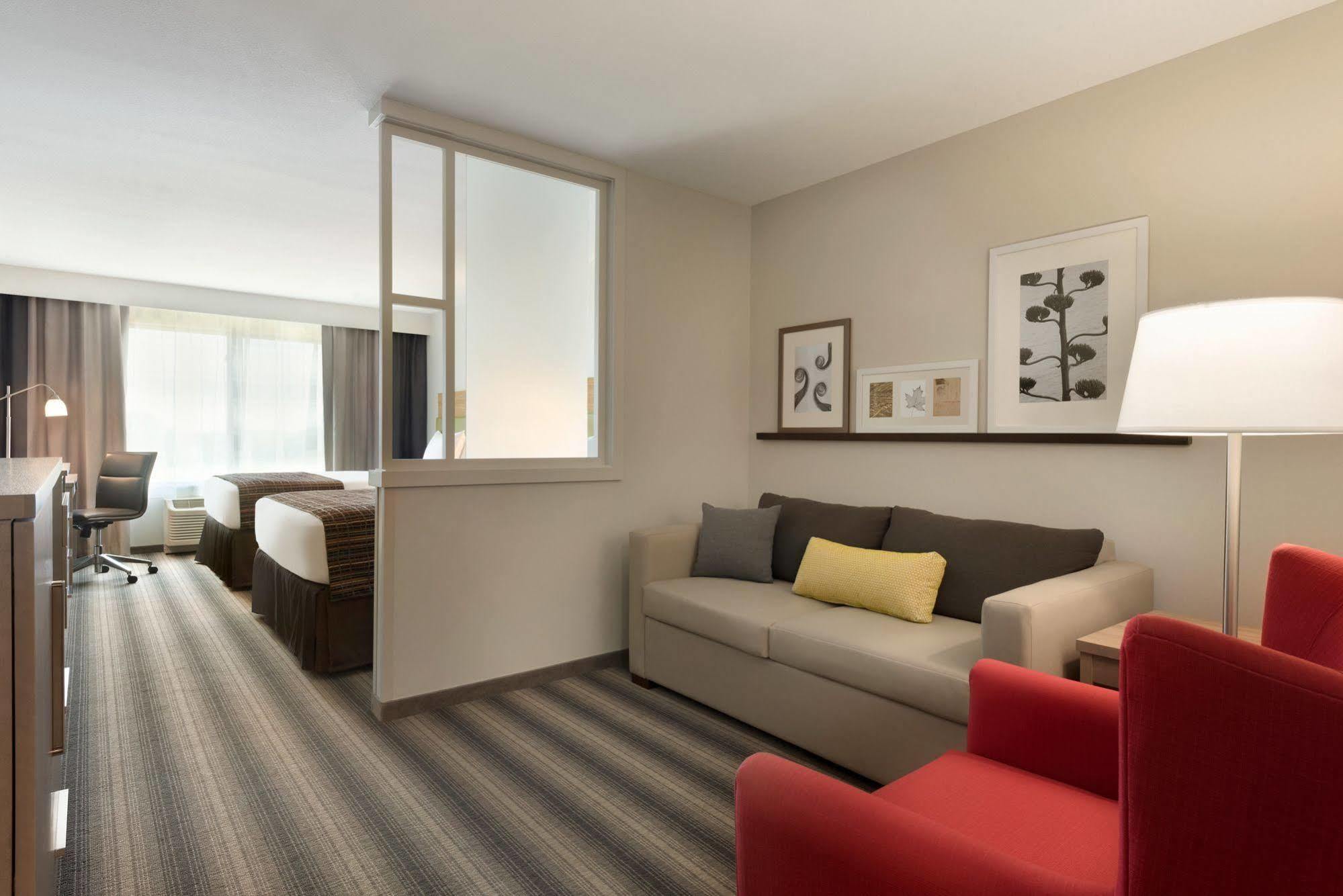 Country Inn & Suites By Radisson, Indianola, Ia Экстерьер фото
